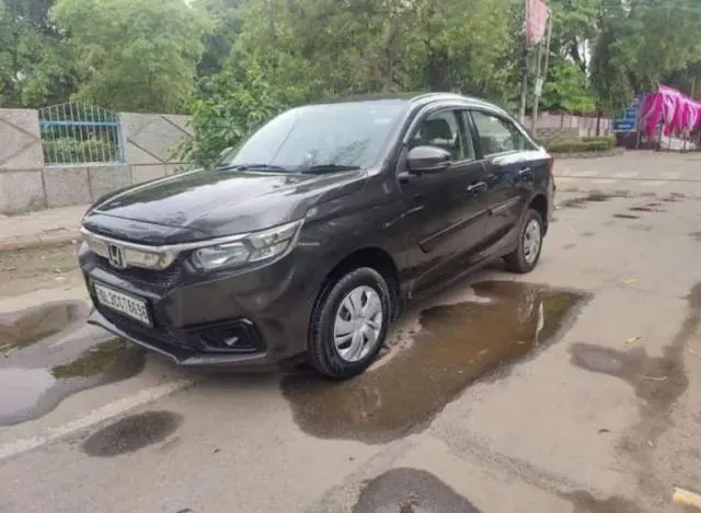 Honda Amaze 1.2 S MT Petrol BS6 2021