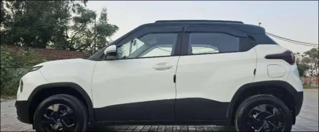 Tata Punch Adventure MT 2023