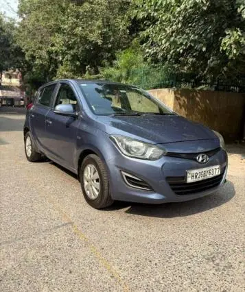 Hyundai i20 Sportz 1.2 2013