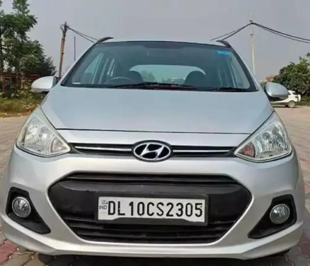 Hyundai Grand i10 Sportz (O) AT 1.2 Kappa VTVT 2014