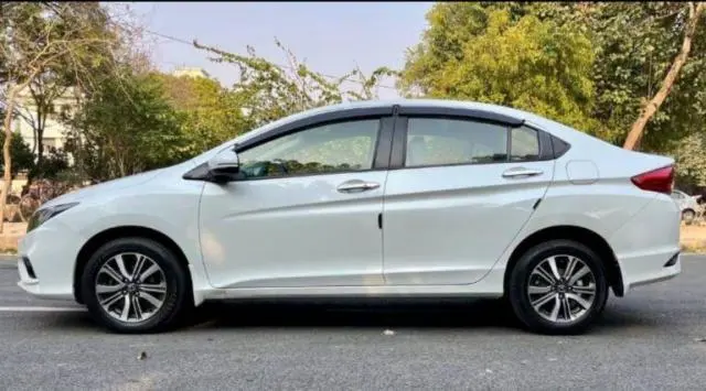 Honda City V i-VTEC 2018