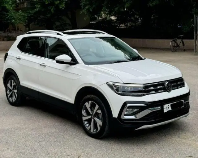 Volkswagen Taigun Topline 1.0 TSI AT 2022