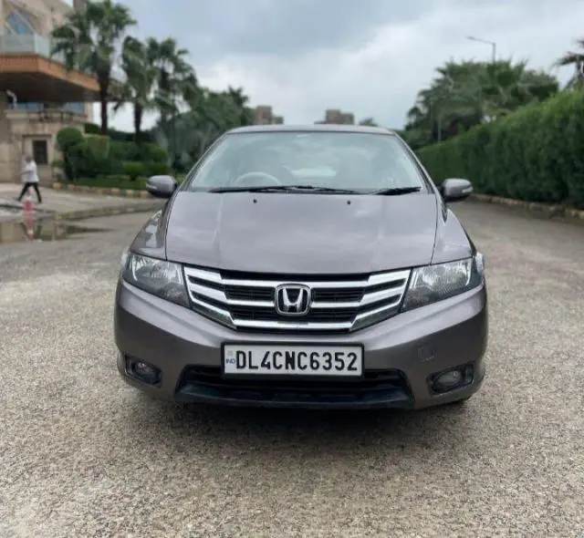 Honda City 1.5 V MT 2012