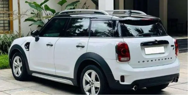 Mini Cooper JCW Hatchback 2022
