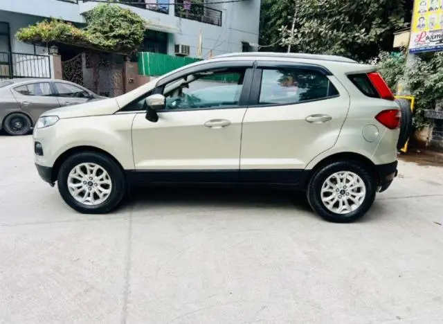 Ford EcoSport TITANIUM 1.5 TDCI 2015