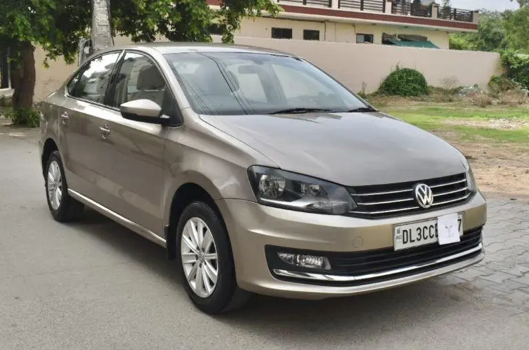 Volkswagen Vento 1.2L TSI Highline Plus AT 2016