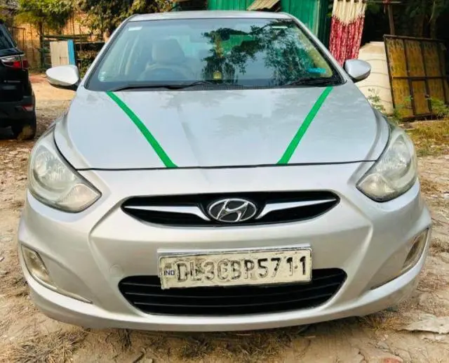 Hyundai Verna 1.6 SX 2011