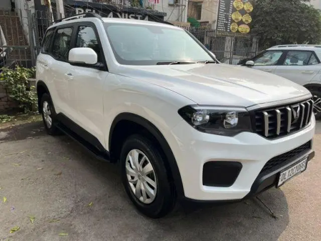 Mahindra Scorpio N Z4 Diesel MT 2WD 7 STR E 2024