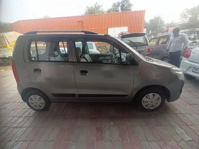 Maruti Suzuki Wagon R LXi CNG 2017