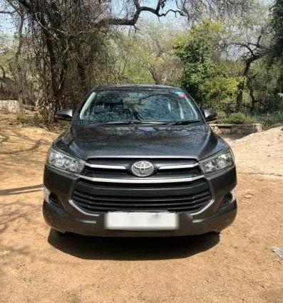 Toyota Innova Crysta 2.4 G 7 STR 2018