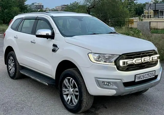 Ford Endeavour Titanium 3.2 4x4 AT 2016