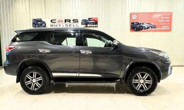 Toyota Fortuner 2.7 4x2 AT 2017