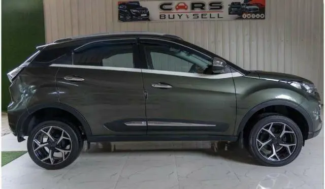 Tata Nexon XM (S) Petrol 2022