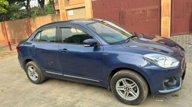 Maruti Suzuki Dzire VXi 2017
