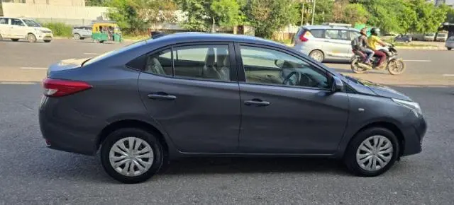 Toyota Yaris J AT 2018