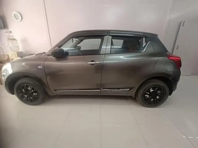 Maruti Suzuki Swift LXi BS6 2021