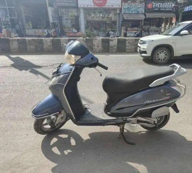 Honda Activa125 DLX 2017