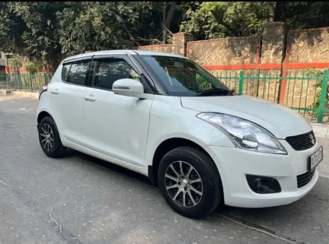 Maruti Suzuki Swift VXi 2013