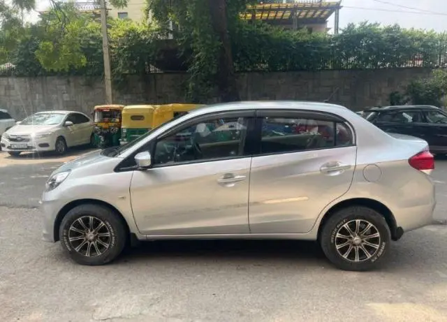 Honda Amaze 1.2 S i-VTEC 2014