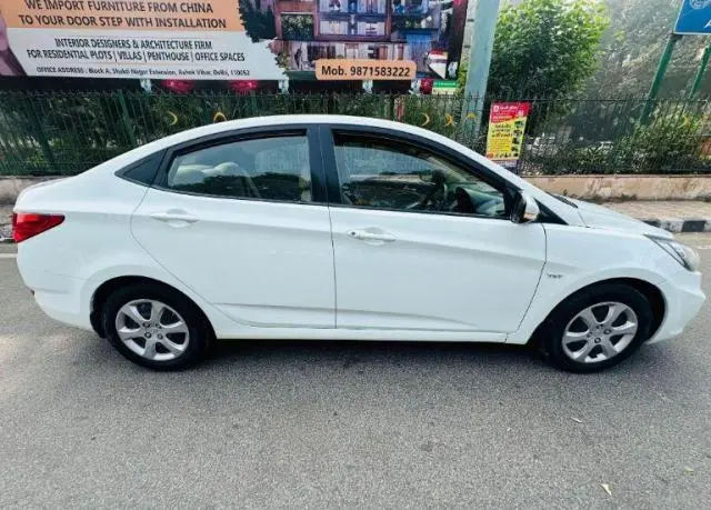 Hyundai Verna 1.6 CRDI EX 2013