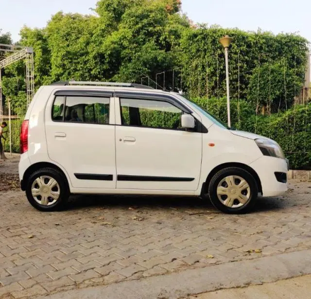 Maruti Suzuki Wagon R VXi 2013
