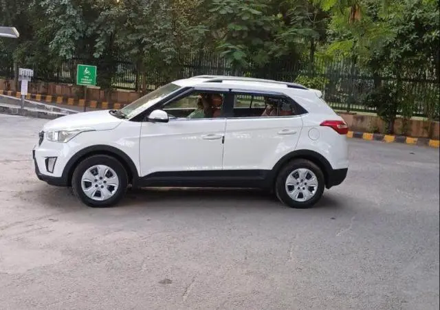 Hyundai Creta 1.6 E+ Petrol 2017