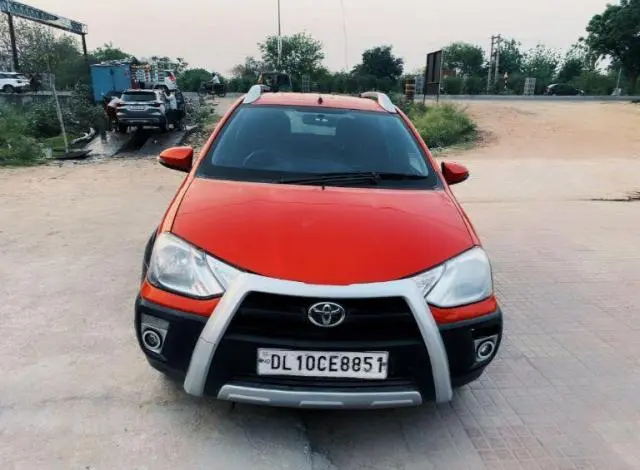 Toyota Etios Cross 1.2 G 2015