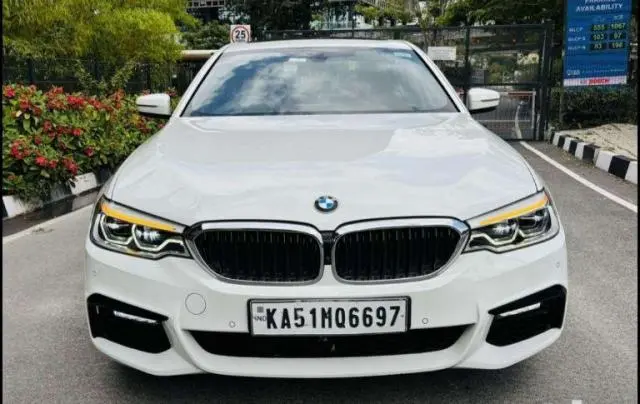 BMW 5 Series 530d M Sport BS6 2021