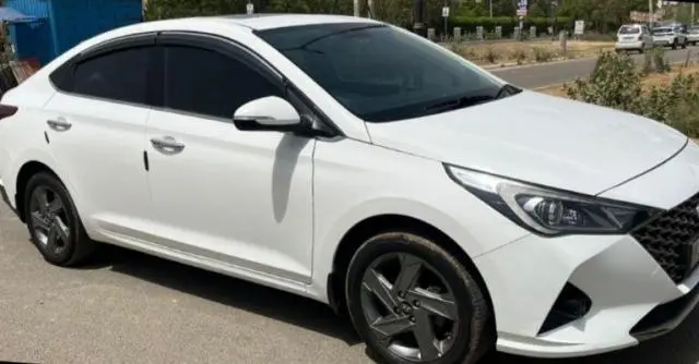 Hyundai Verna SX 1.5 VTVT BS6 2021