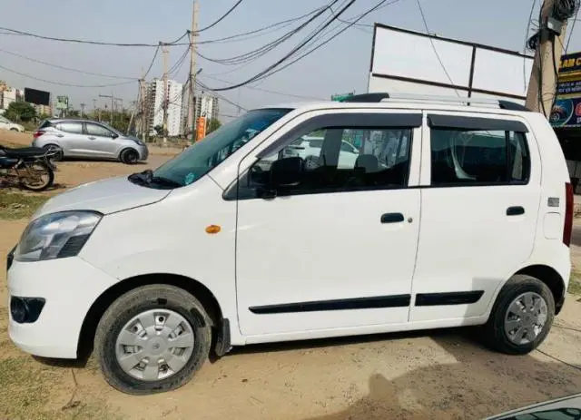 Maruti Suzuki Wagon R LXi CNG 2018