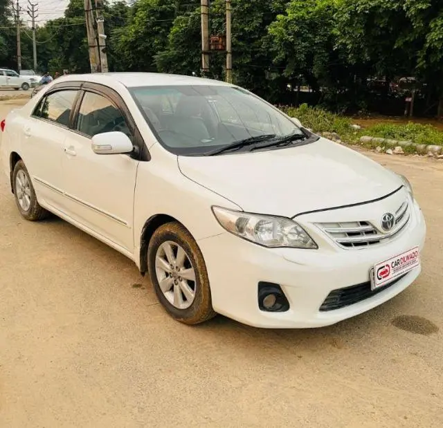 Toyota Corolla Altis 1.8 GL 2014