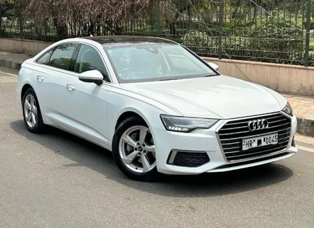 Audi A6 45 TFSI Premium Plus 2023