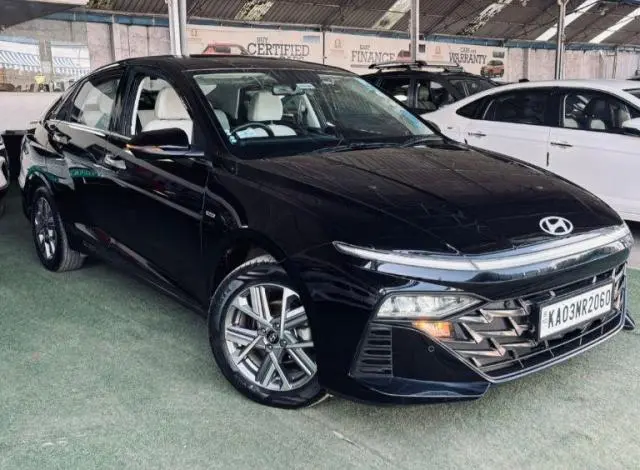 Hyundai Verna SX (O) 1.5 VTVT IVT 2023