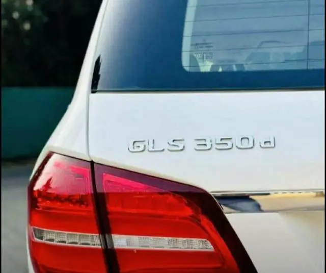 Aston Martin Rapide S V12 2011