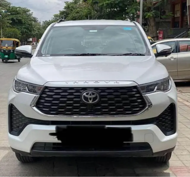 Toyota Innova Hycross VX Hybrid 7 STR 2023