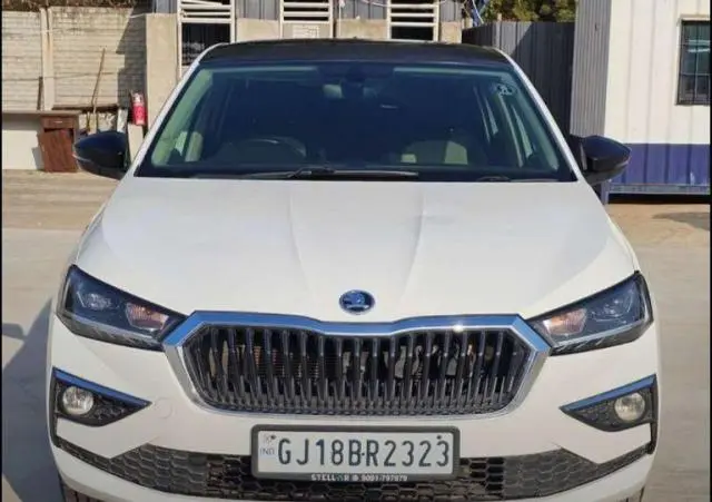 Skoda Slavia Style 1.0L TSI AT 2022