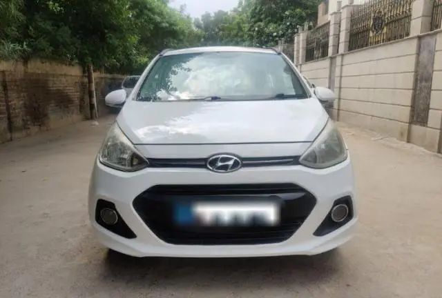 Hyundai Grand i10 Sportz (O) U2 1.2 CRDi 2015