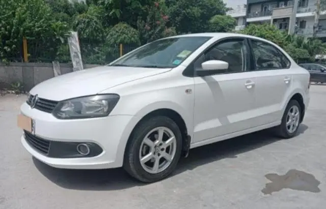 Volkswagen Vento 1.2L TSI Highline Plus AT 2013