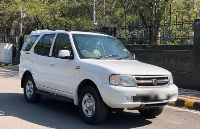 Tata Safari 4x2 EX DICOR 2012