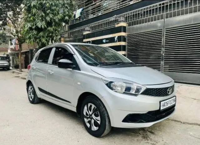 Tata Tiago Revotorq XE 2020
