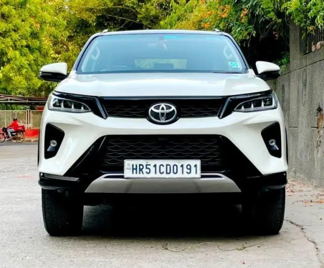 Toyota Fortuner Legender 2.8 4x2 AT 2021