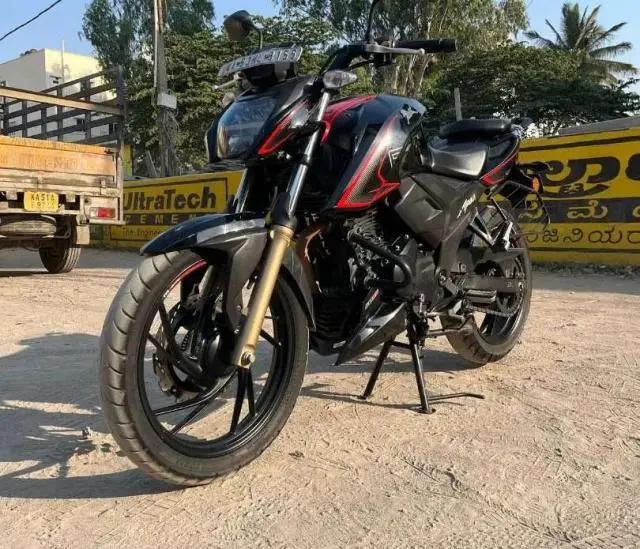 TVS Apache RTR 200 4V Dual Channel ABS 2022