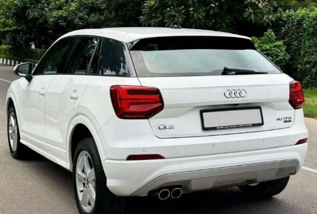 Audi Q2 Premium Plus 2021