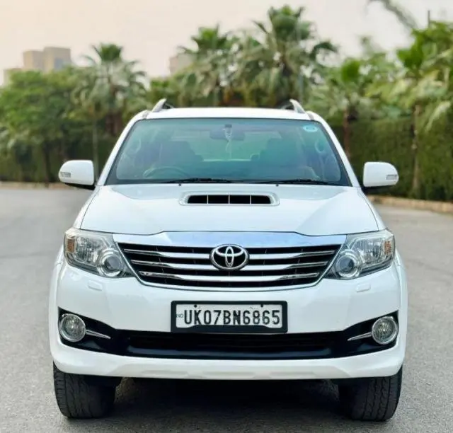 Toyota Fortuner 3.0 4X2 AT 2015