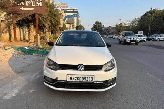 Volkswagen Ameo Highline 1.5L (D) 2017