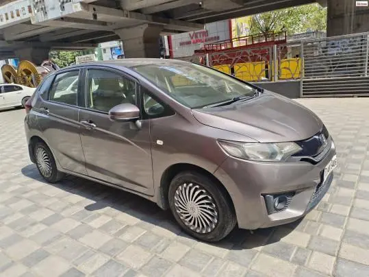 Honda Jazz SV i-DTEC 2016