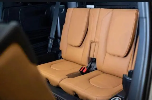 Land Rover Defender 110 HSE P300 2023