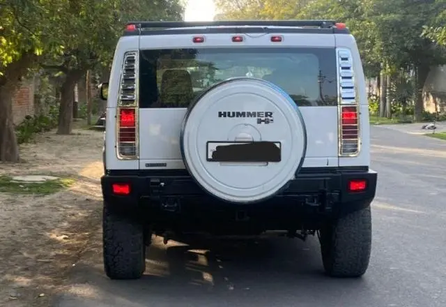 Hummer H3 BASE 2010