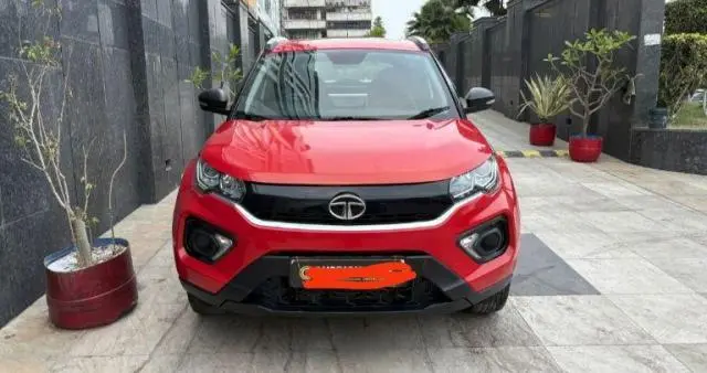 Tata Nexon XMA (S) Petrol 2021