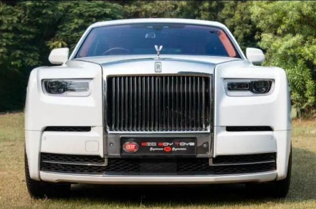 Rolls-Royce Phantom Sedan 2022